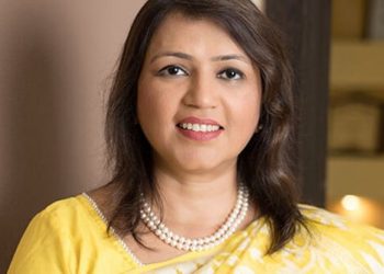 Audiologist Devangi Dalal launches her first book ‘Spreading positivity’