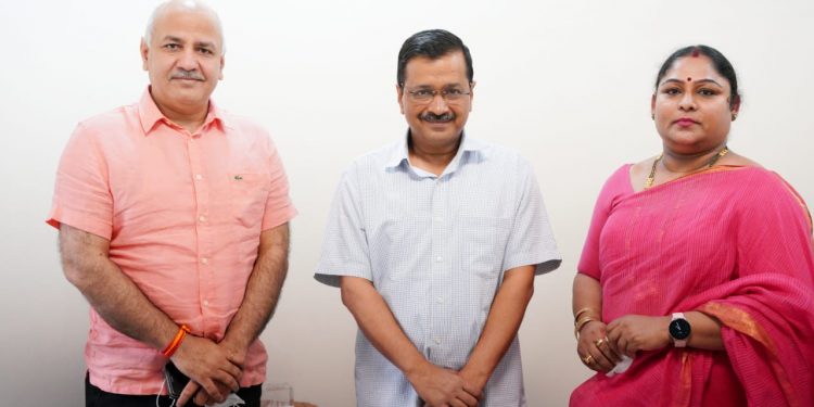 Retired weightlifter Olympian  Karnam Malleshwari is the Ist VC of Delhi Sports Univ