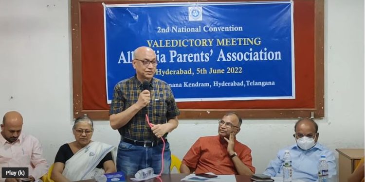 Parents’ body asks parents to go to local courts to seek redressal of schools malfunctioning