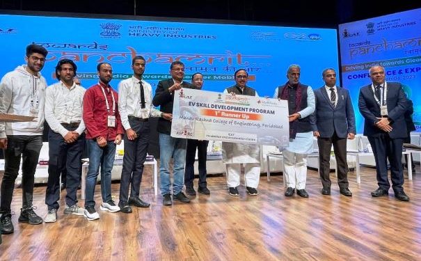 Manav Rachna secures 2nd position in EV Skill Development Programme Competition