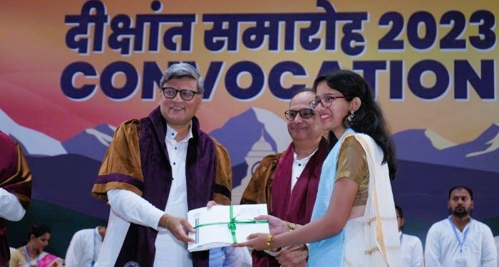 IIT Roorkee Convocation–2023: 1916 students receive degrees