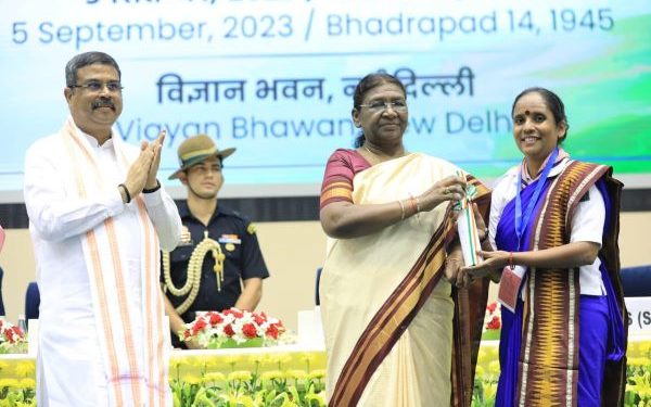 President of India Confers National Awards on 75 Teachers