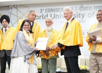 Passion and Commitment towards nation building among new gen graduates: Anil Sahasrabudhe at WUD convocation