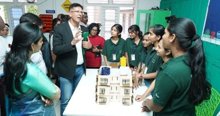 OPPO India and NITI Aayog celebrate the first anniversary of the PPP-model ATL with the Grand Student Innovation Showcase