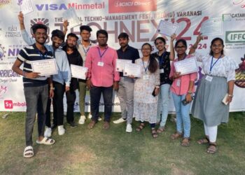 Mohan Babu University Engineering Students win Big at IIT (BHU) Varanasi Hackathon
