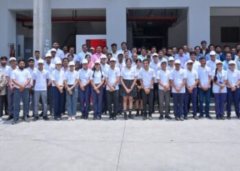 Material Advantage @ IIT Kanpur Organizes 4-day Materials Camp for Kanpur School Students
