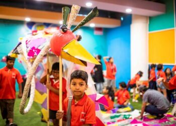 Outdoor activities parents and children can do together during summer holidays