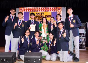 The team of 10 students from Amity School, Pushp Vihar (Delhi) wins ISSDC; relish exposure and learnings