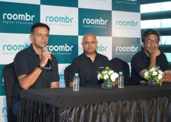 Roombr launches AI-powered digital classroom solution with Rahul Dravid as Brand Ambassador