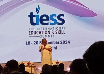 Need to pay attention to breathing to help students cope with anxiety and stress: Sri Sri Ravi Shankar