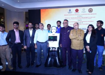 JGU and IIT Madras collaborate to design Advanced Robot Tour Guide for India’s First Constitution Museum at JGU