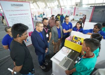 Students from Thane and Navi Mumbai government schools showcase innovative projects at Amazon’s Think Big Science Carnival 2025