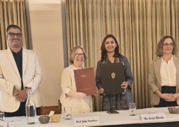 Shoolini Univ to offer dual-degree programs in Biotechnology/biosciences & Psychology with Royal Holloway, University of London