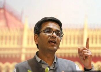 Dr. Justice D.Y. Chandrachud joins NLU Delhi as a Distinguished Professor