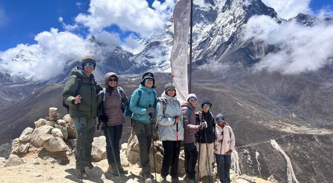 Seven Welham Girls’ School Students with two teachers expeditioned Everest Base Camp