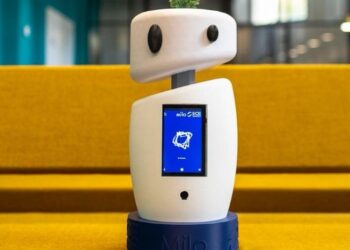 France’s ECE Engineering School introduces Milo, a groundbreaking AI classmate