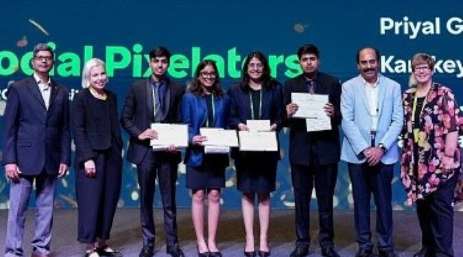 JECRC University’s Social Pixelators Team Triumphs national at ServiceNow HackNow 2025