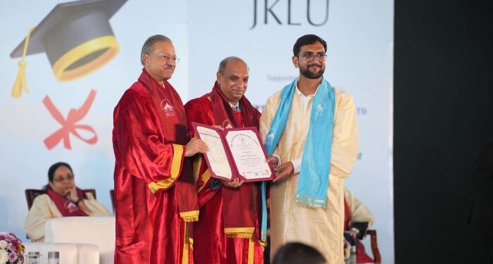 JK Lakshmipat University holds 13th Convocation ceremony for 295 graduands; 9/10 gold medals go to girls