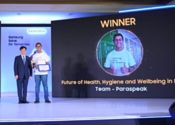 Pranet Khetan wins Samsung Solve for Tomorrow 2025 for ‘Paraspeak’ (device for people with speech disorders)