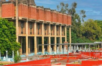 IIT Kanpur and HBTU Get Joint Approval for Centre of Excellence for Green Hydrogen Under Uttar Pradesh Policy–2024