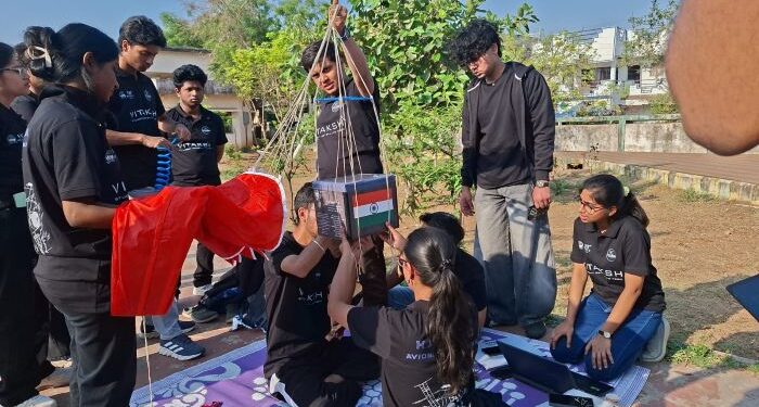 Team VITAKSH of VIT Bhopal Successfully launches Institute’s First Student-Led Balloon Satellite Mission