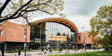 University of Warwick launches “Set the Pace” campaign to raise £250m to tackle global challenges