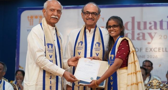 VNRVJIET Hyderabad Celebrates its Graduation Day; 1800 Graduands conferred degrees