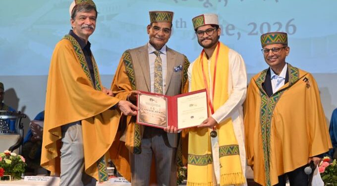 IIT Mandi hosts 14th Convocation; Confers largest ever Degrees on 643 Students