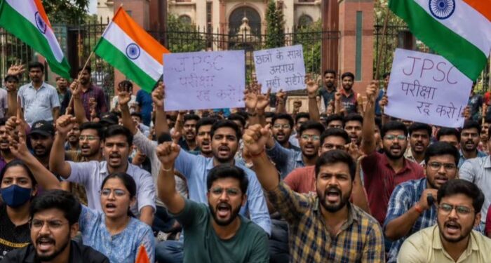 Jharkhand youth stir: Agitators not satisfied with Govt assurances, plan gherao of CM