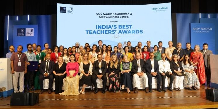 16 Teachers Win Shiv Nadar Foundation – Oxford Saïd India’s Best Teachers’ Awards 2026